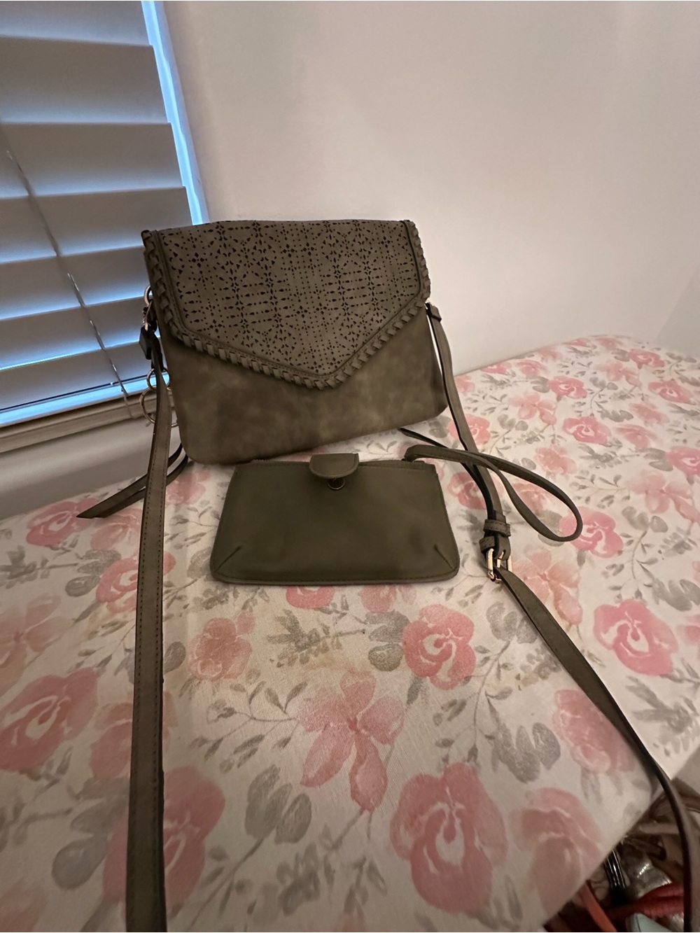 Source Unknown Olive Green Crossbody Bag with Detachable Pouch